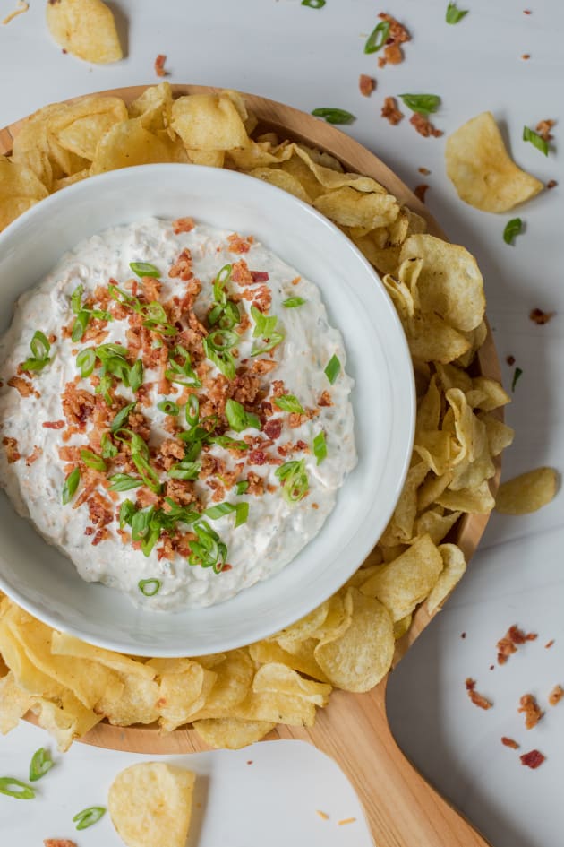 Crock Pot Crack Dip (addicting bacon cheddar ranch!) - Kitchen Gidget