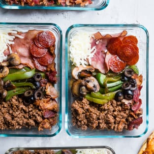 Low carb pizza meal prep bowls photo