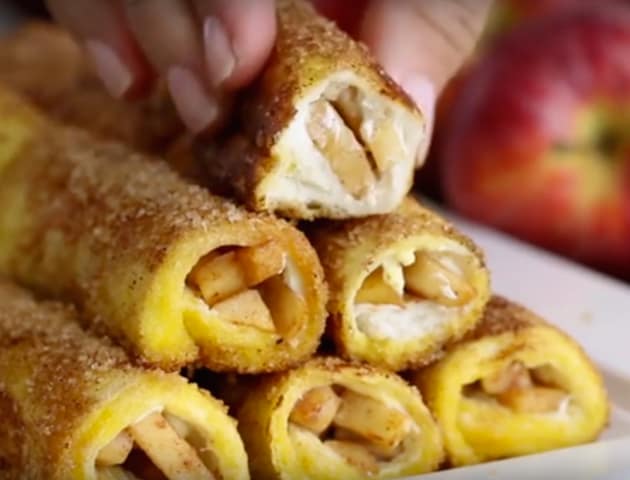 Apple French Toast Roll-Ups
