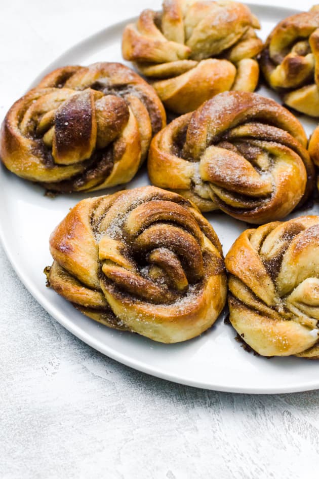 File 1 - Cardamom Buns