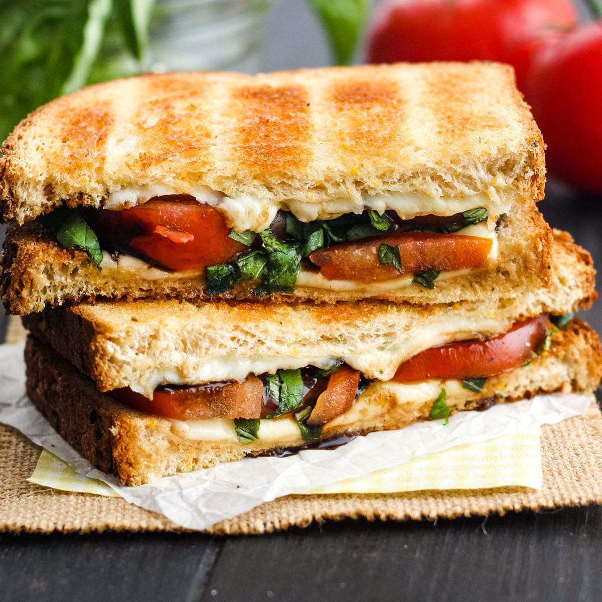 Toasted Caprese Sandwich Recipe - Food Fanatic