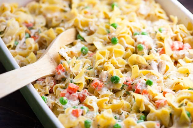 Chicken Noodle Casserole - Food Fanatic