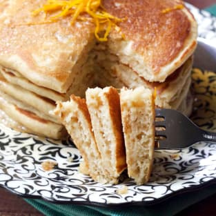 Mascarpone pancakes picture