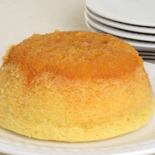 Treacle sponge pudding photo