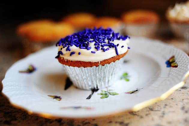 Pioneer Woman Vanilla Cupcake Recipe - Food Fanatic