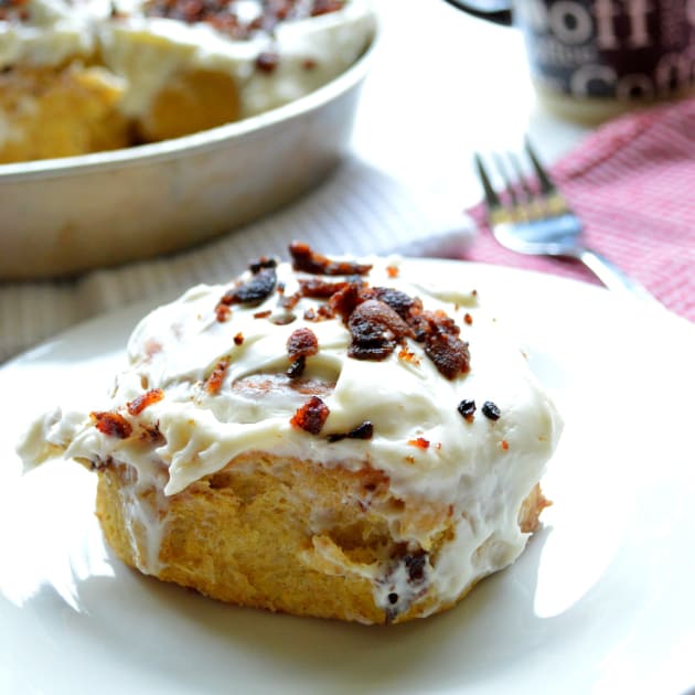 Sweet Potato Cinnamon Rolls Recipe - Food Fanatic