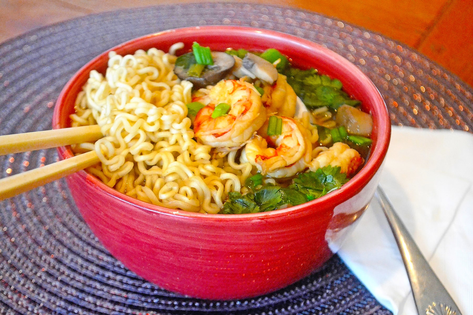 Nissin Ramen Noodle Soup, Shrimp Flavor 3 Oz, Asian Soups & Ramen