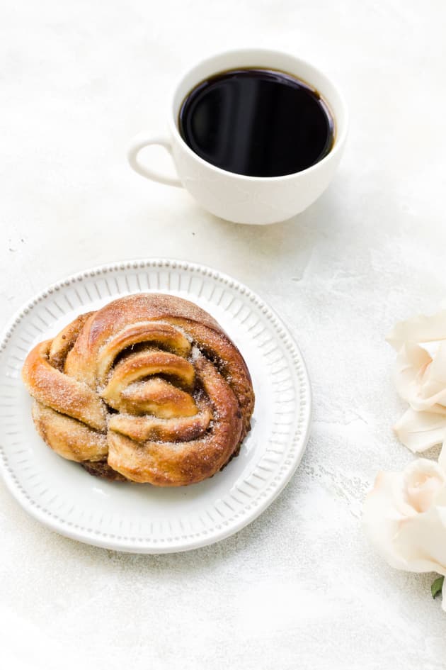 Cinnamon Roll Coffee Pods - The Pioneer Woman