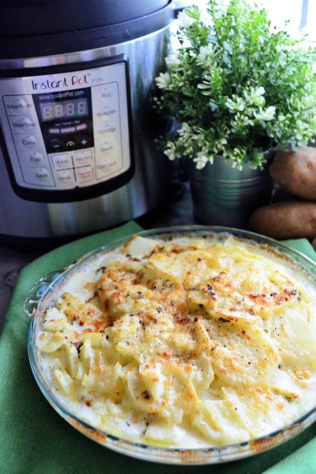 Instant Pot Scalloped Potatoes Pic - Food Fanatic
