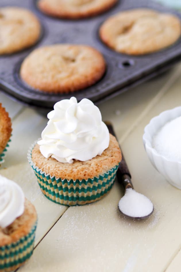 Peach Cobbler Cupcakes Picture
