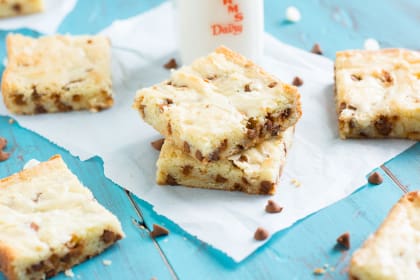 White Chocolate Brownies with Cinnamon Chips
