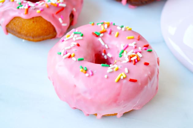 Emoji Donuts For The Texting Fanatic In You Food Fanatic Emoji Donuts For The Texting Fanatic In You Food Fanatic