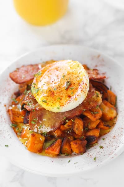 File 1 Sweet Potato Benedict Skillet