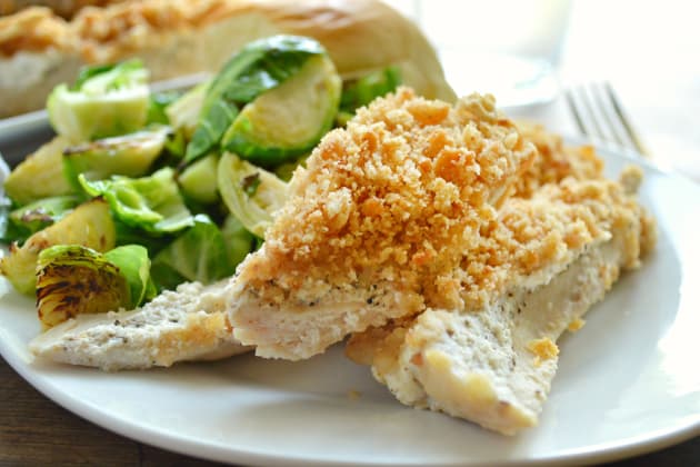 Sour Cream Chicken Recipe - Food Fanatic