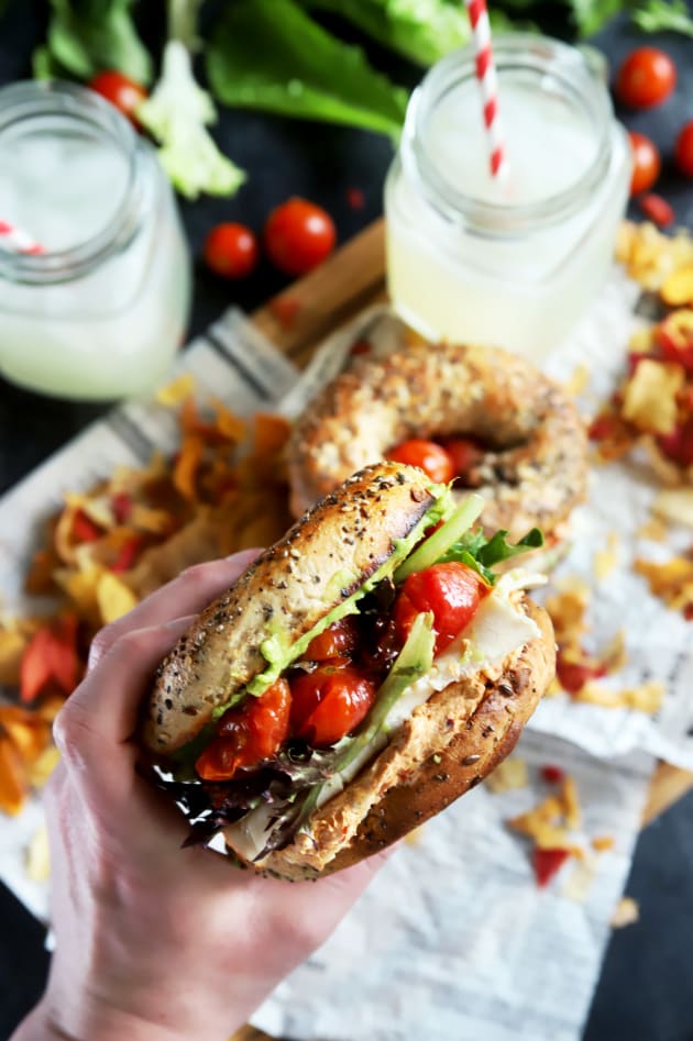 File 1 - Everything Avocado Turkey Bagel Sandwiches