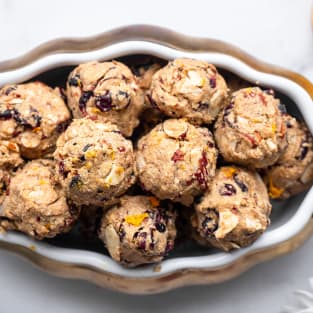 Cardamom cranberry clusters photo