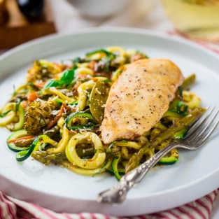 Slow cooker italian chicken with zucchini noodles photo