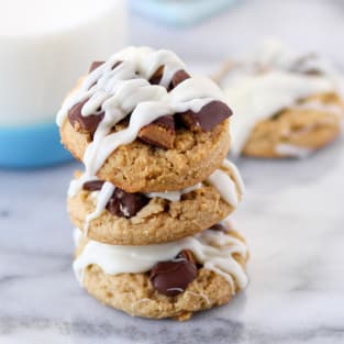 Soft peanut butter cup cookies photo