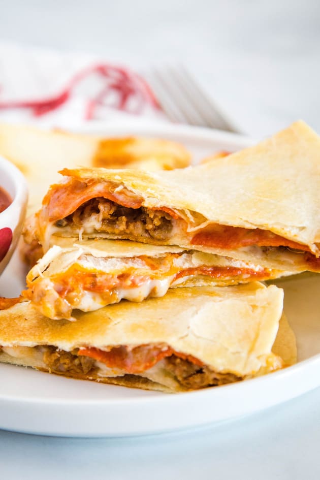 Pizza Quesadilla Recipe - Food Fanatic