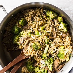 30 minute beef and broccoli ramen photo