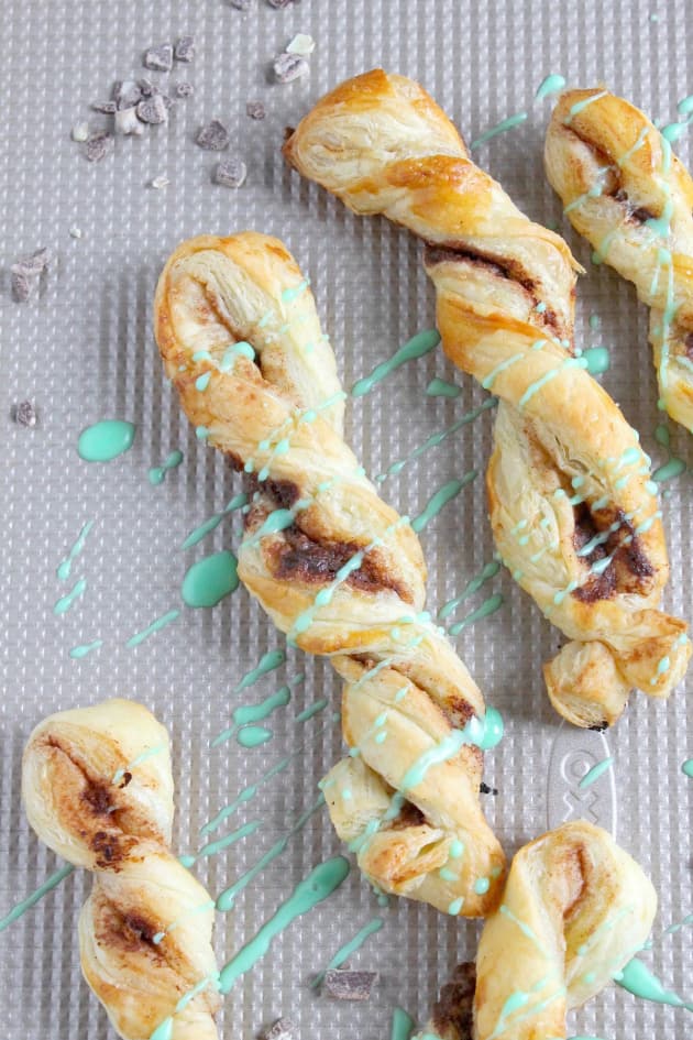 Mint Chocolate Cinnamon Sticks Image