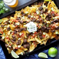 Carne Asada Nachos Recipe - Food Fanatic