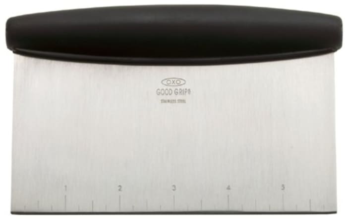 OXO Good Grips Bench Knife / Pastry Scraper Review - Food Fanatic