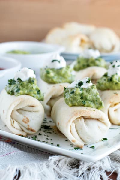File 2 Baked Mini Chimichangas with Creamy Spicy Guacamole