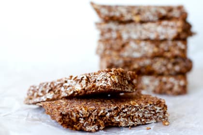 Homemade Chocolate Coconut Granola Bars