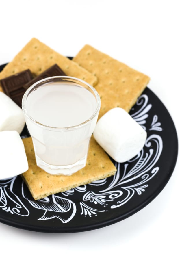 Marshmallow Vodka Pic