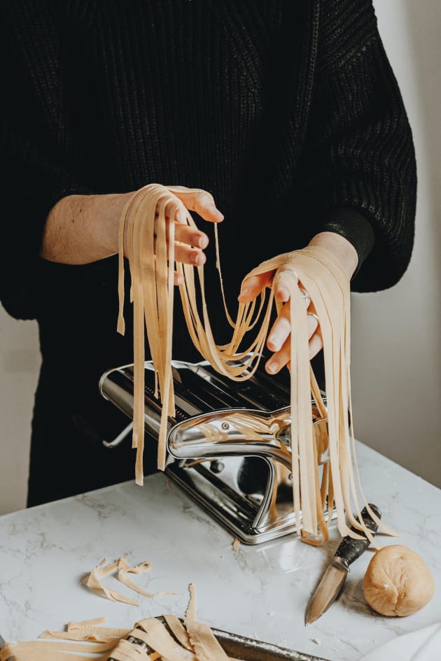 Easy Semolina Pasta Recipe - Food Fanatic
