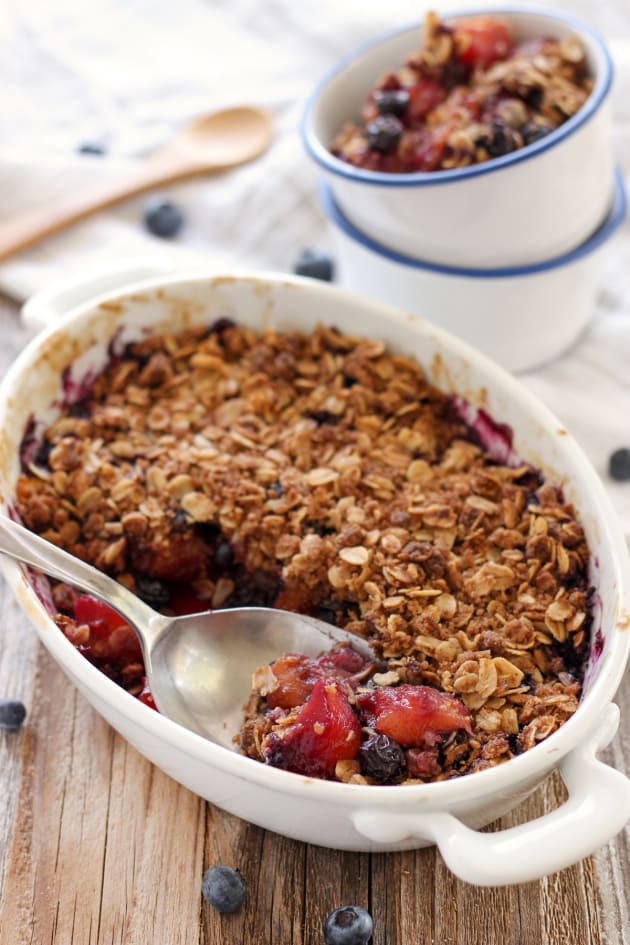 Blueberry Mango Crisp Picture