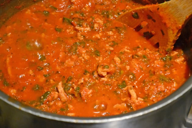 Easy Bolognese Sauce with Spinach Pic