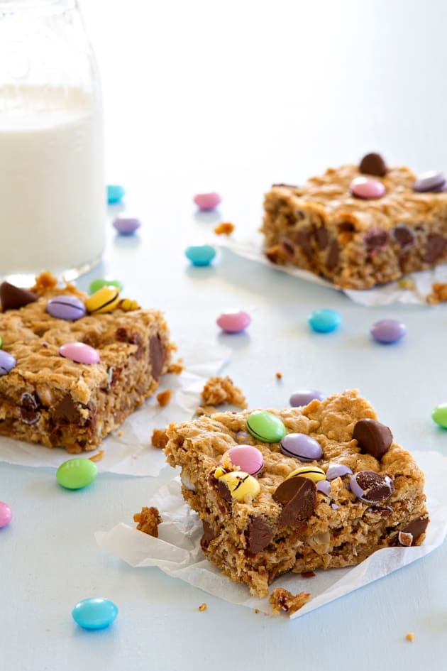 Monster Cookie Bars Pic