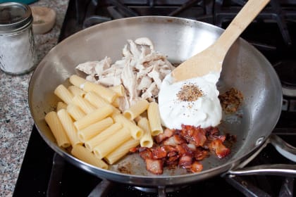 Chicken Bacon Pasta: Creamy 5 Ingredient Supper
