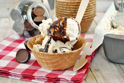 Homemade Ben & Jerry's Peanut Butter Cup Ice Cream: No Machines Needed