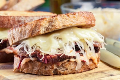 7 Classic Reuben Sandwich Recipes to Eat Right Now