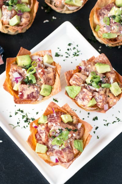 File 1 Spicy Tuna Poke and Avocado Wonton Cups
