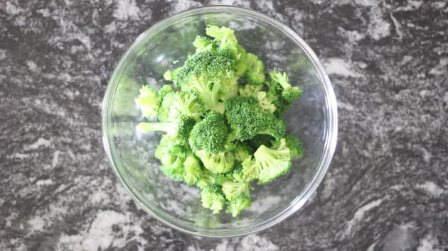 How Long To Roast Broccoli At 375 : Directions preheat to the oven to 400°f.
