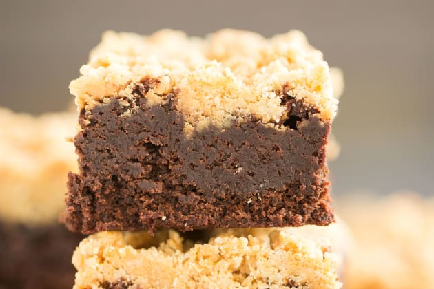 Peanut Butter Streusel Brownies Photo