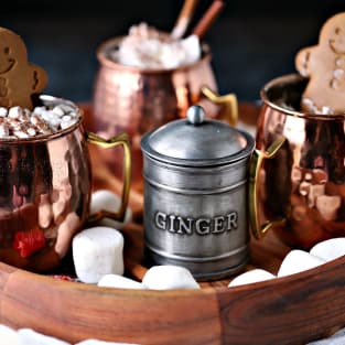 Gingerbread hot chocolate photo