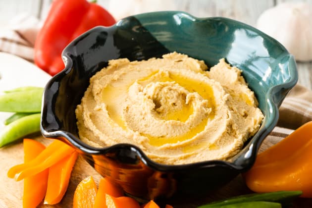 Roasted Garlic Hummus Photo