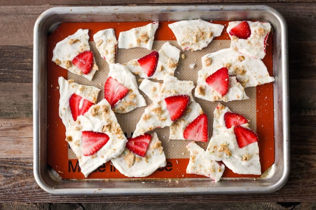 Strawberry Lime Yogurt Bark Photo