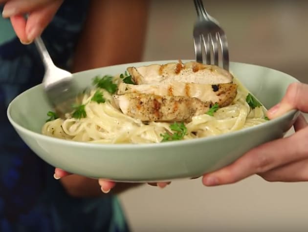 Guilt-Free Creamy Chicken Alfredo