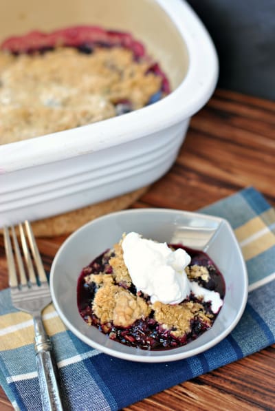 blueberry crisp