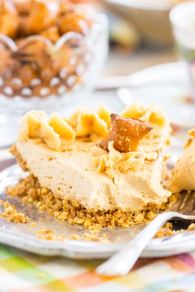 File 2 Peanut Butter Pie with Pretzel Crust