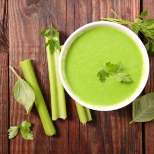 Green detox soup photo