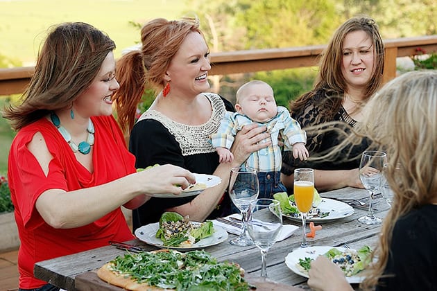 The Pioneer Woman Review: "Five Girls and a Baby" - Food ...