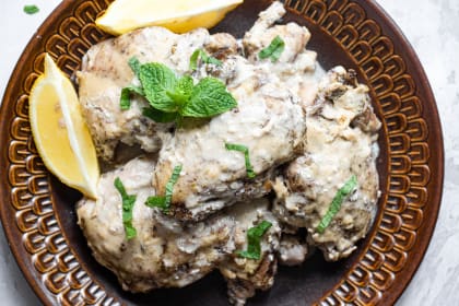 Easy Keto Slow Cooker Middle Eastern Chicken Thighs Recipe