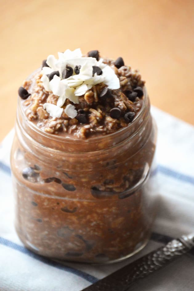 Chocolate Coconut Overnight Oats Picture